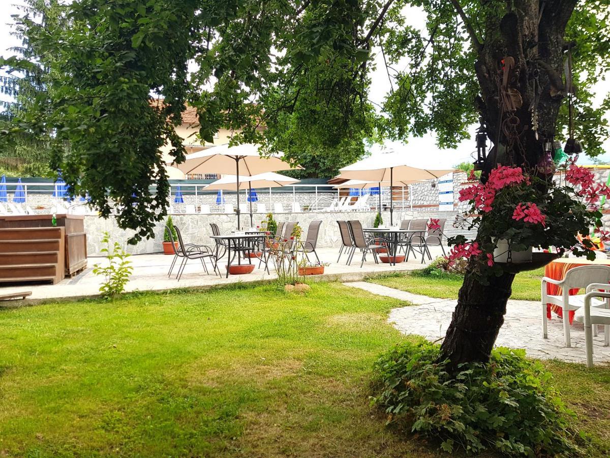 Hotel Чилковата Къща Banja Exteriér fotografie